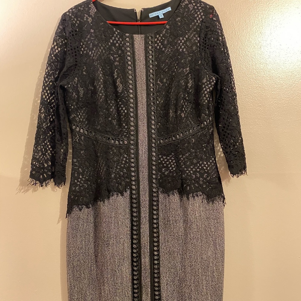 Lace detail sheath dress